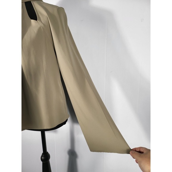 Marciano Tan Unique Neckline With Gathered Fabric Cut-out Long Sleeve - Picture 3 of 7